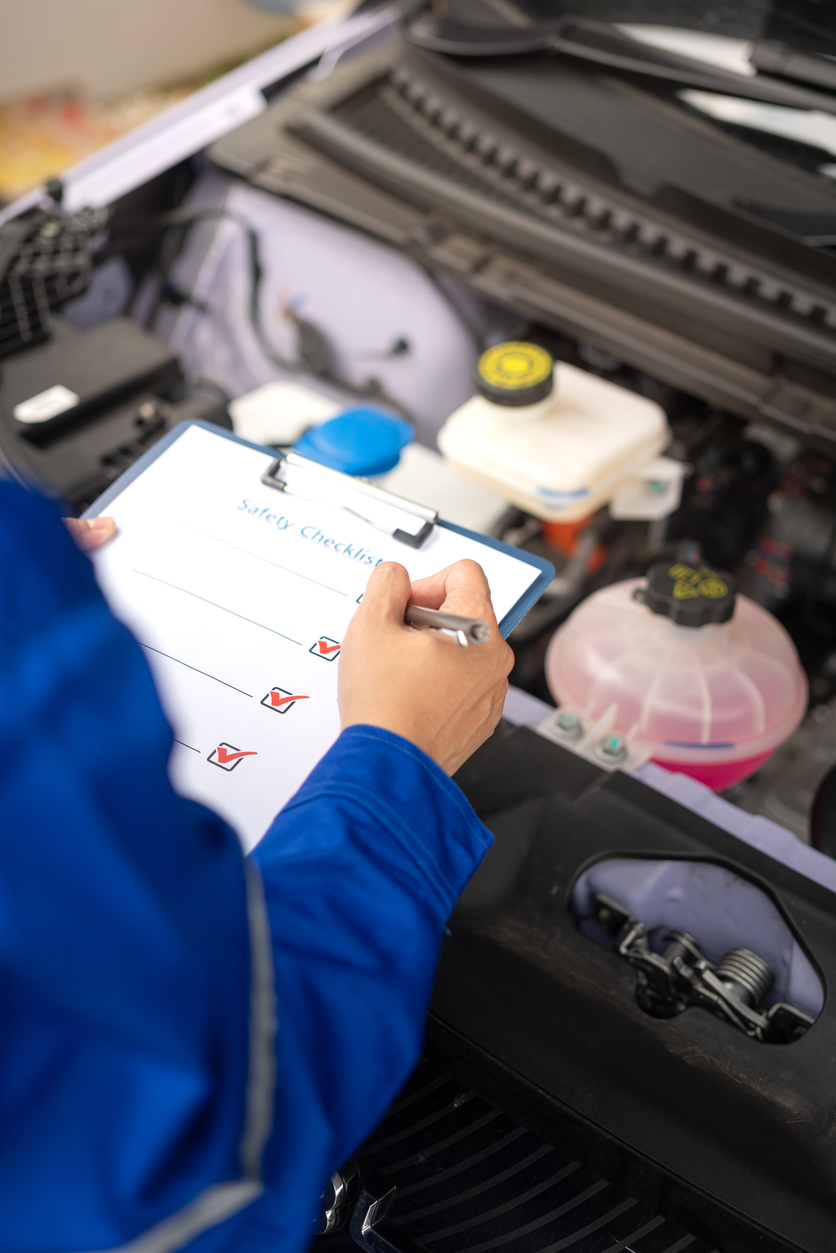 Should I Accept the First Offer from the Insurance Company After a Car Accident?